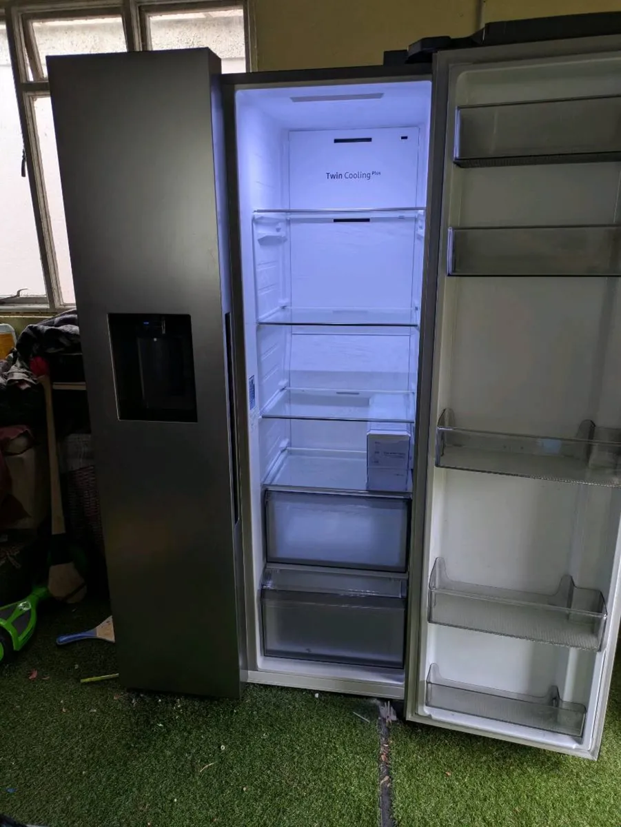 American style Fridge Freezer - Image 2