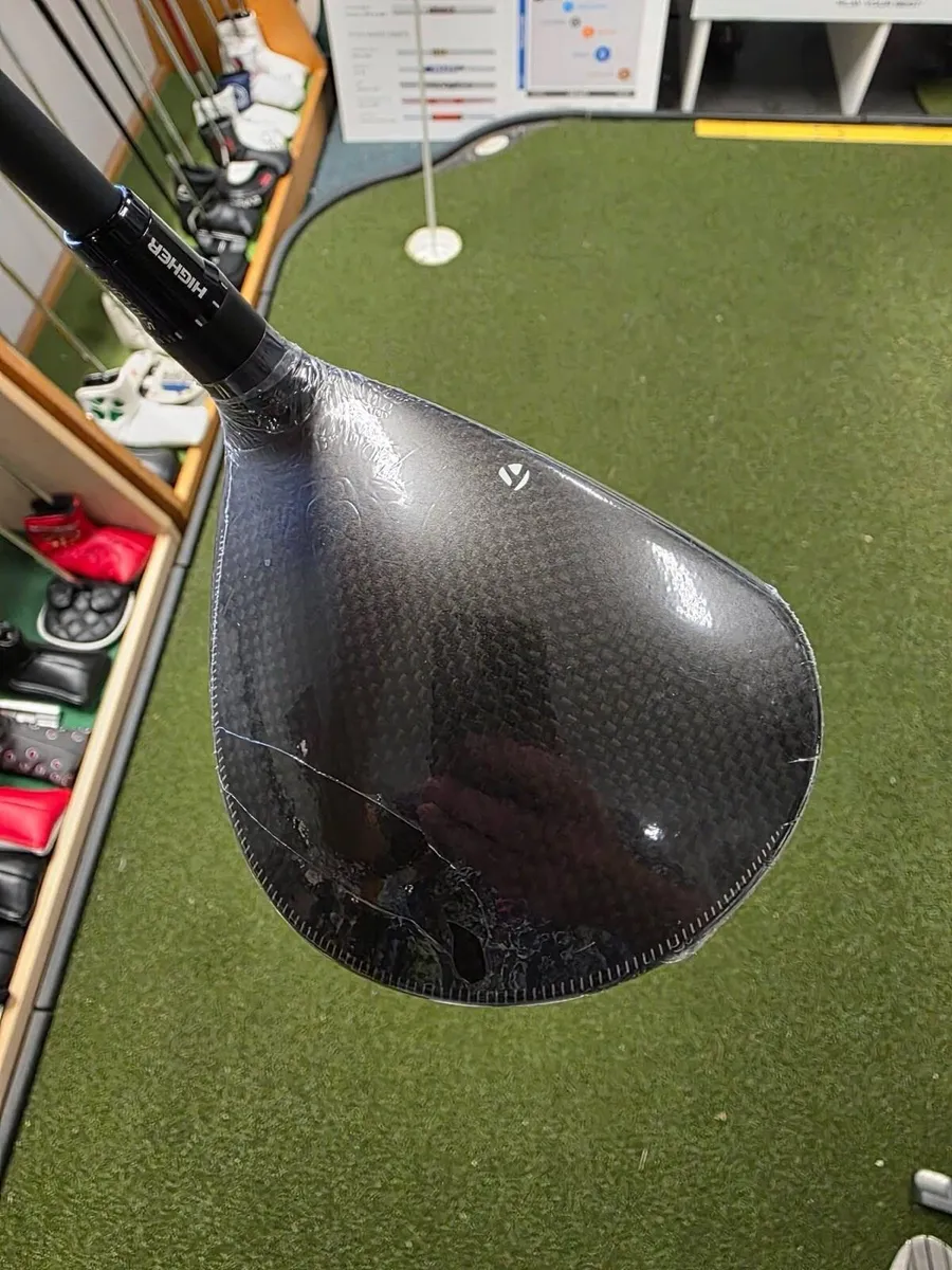 New Taylormade Qi4D 7 Wood - Image 3