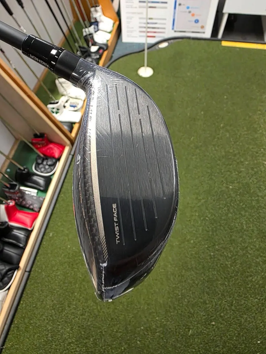New Taylormade Qi4D 7 Wood - Image 4