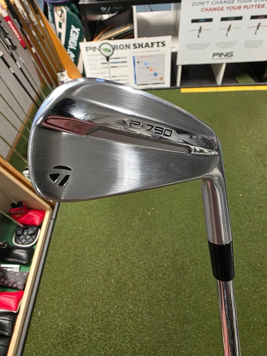 Taylormade P-790 25 Forged Irons - Image 1