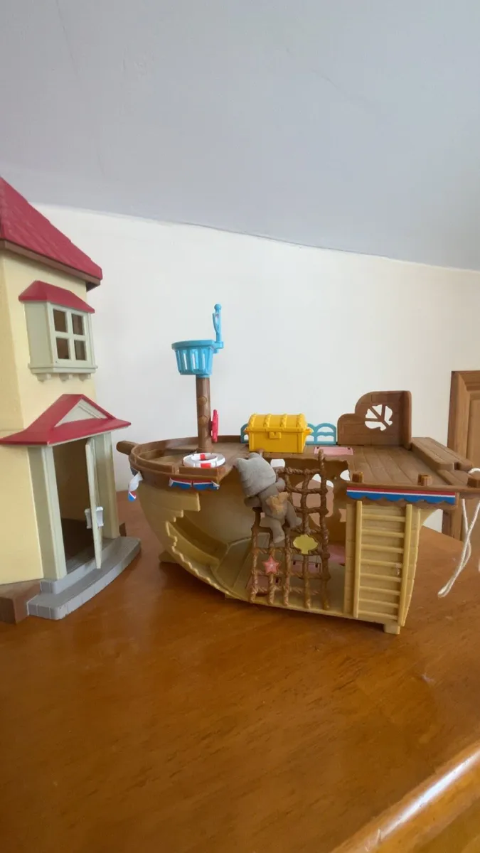 Sylvanian toys - Image 2