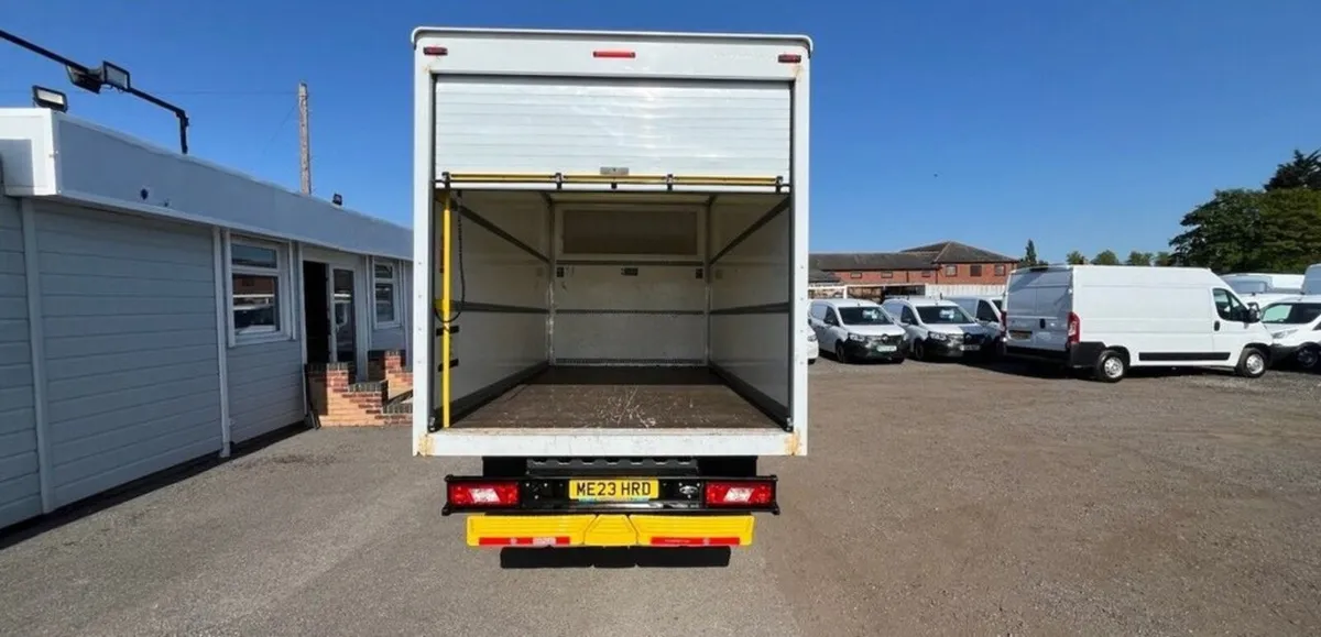 2023 Ford Transit Luton Box Van - Image 2