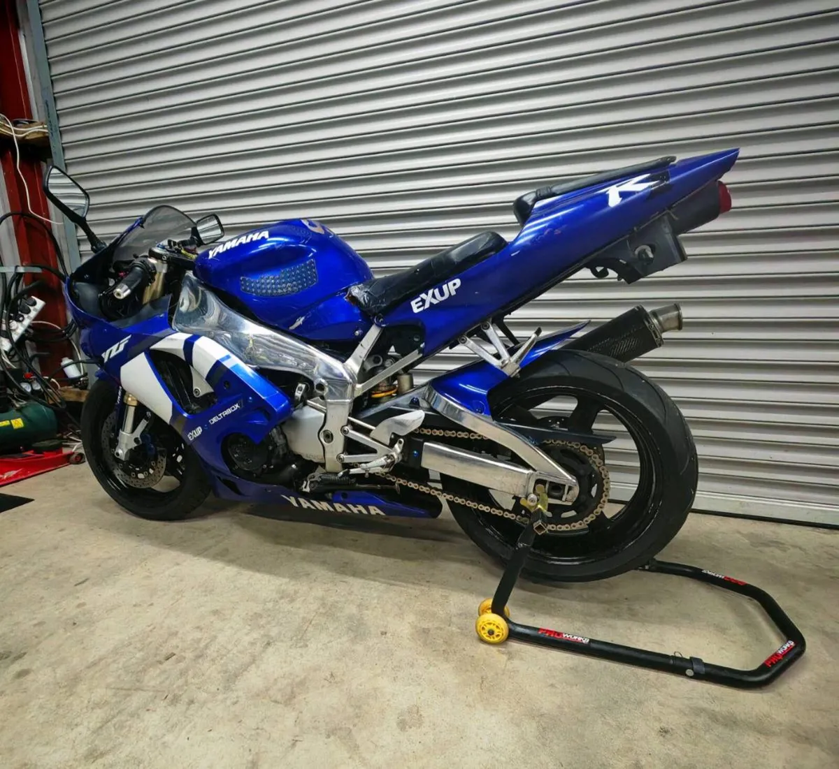 Yamaha R1 4XV 1999 - Image 3