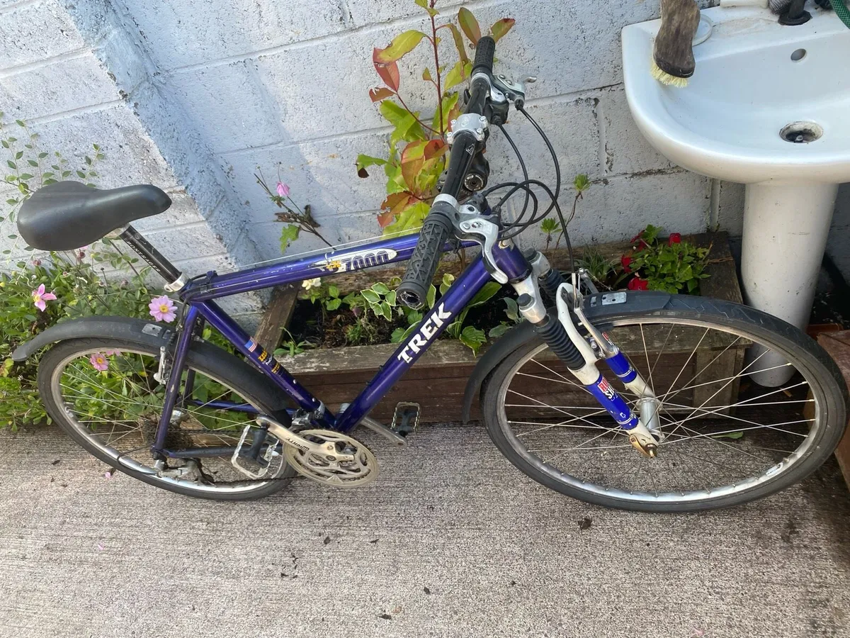 Trek zx7000 24 speed 26 inch wheels 19.5 inch - Image 3