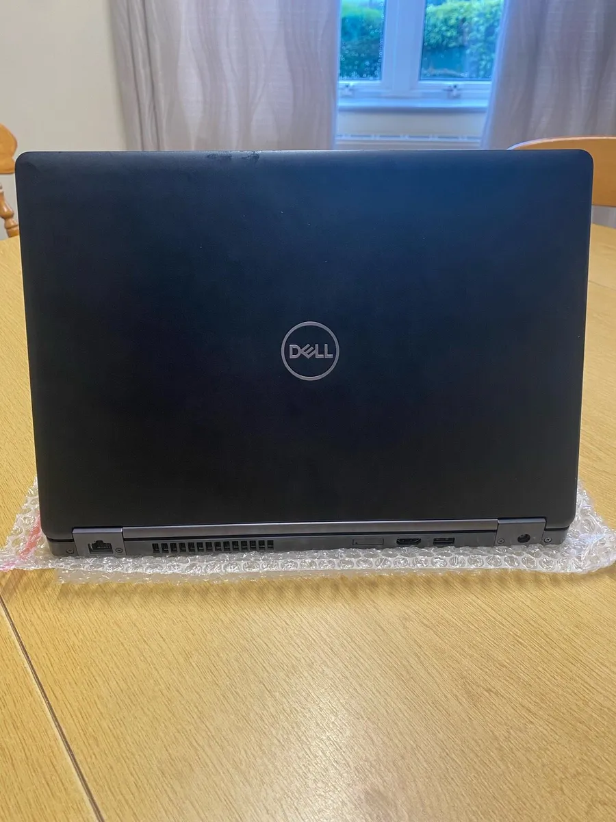 Dell Latitude  i5 + FREE Brand New Dell Backpack - Image 3