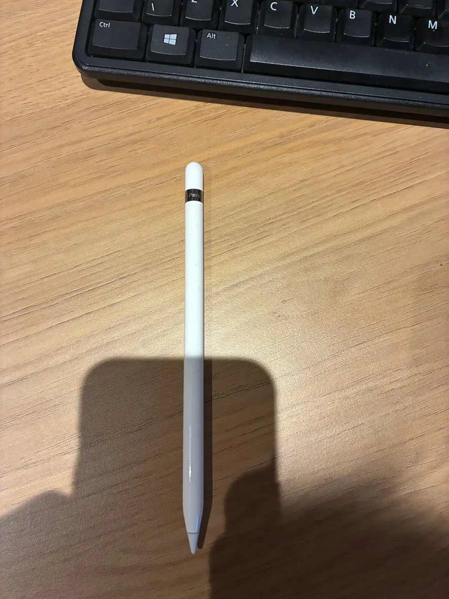iPad (10th Generation) - Image 4