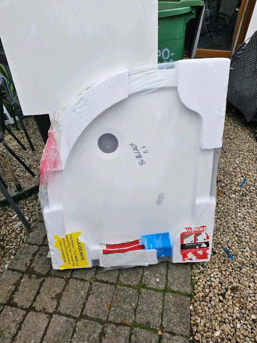 Shower tray - Image 3