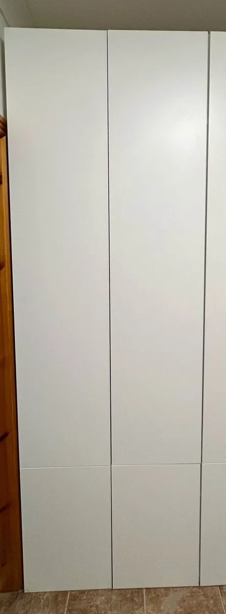 Wardrobe white Ikea - Image 1