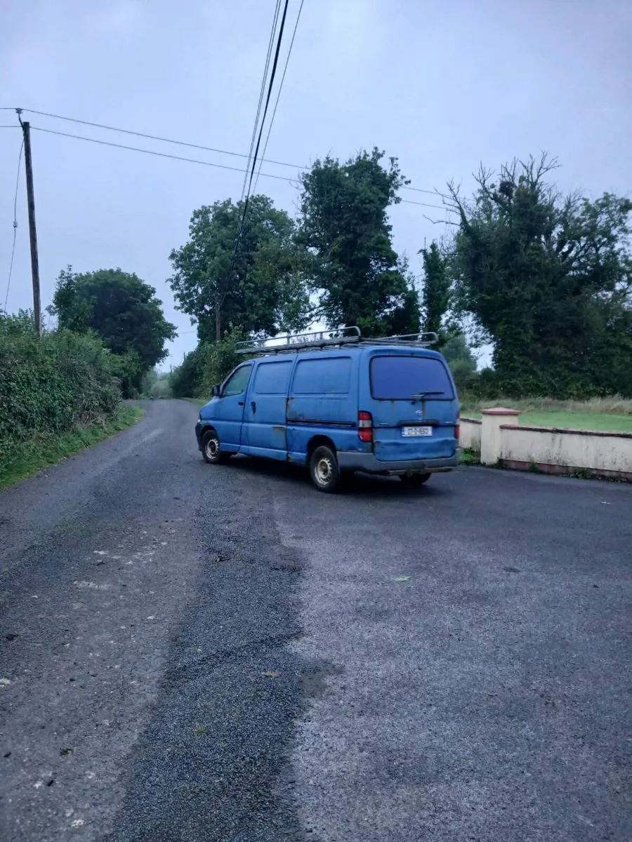 New engine ,new timing belt and oil,  cost €2000 - Image 1