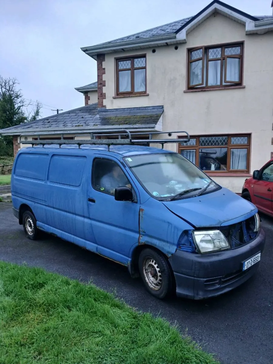 New engine ,new timing belt and oil,  cost €2000 - Image 2