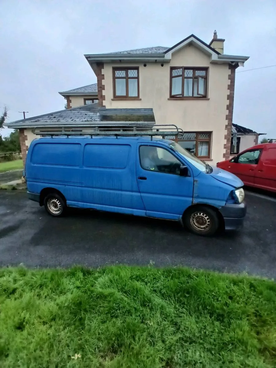 New engine ,new timing belt and oil,  cost €2000 - Image 3