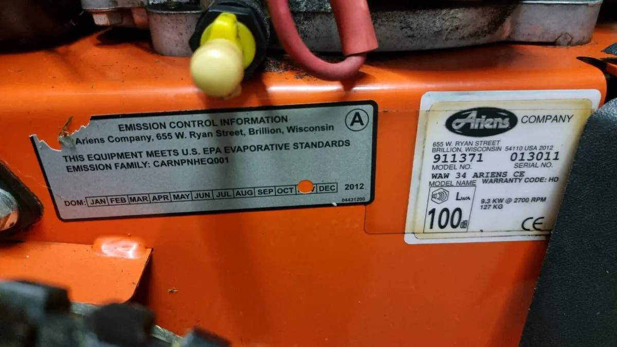 Ariens WAW 34 Zero Turn Lawnmower - Image 3