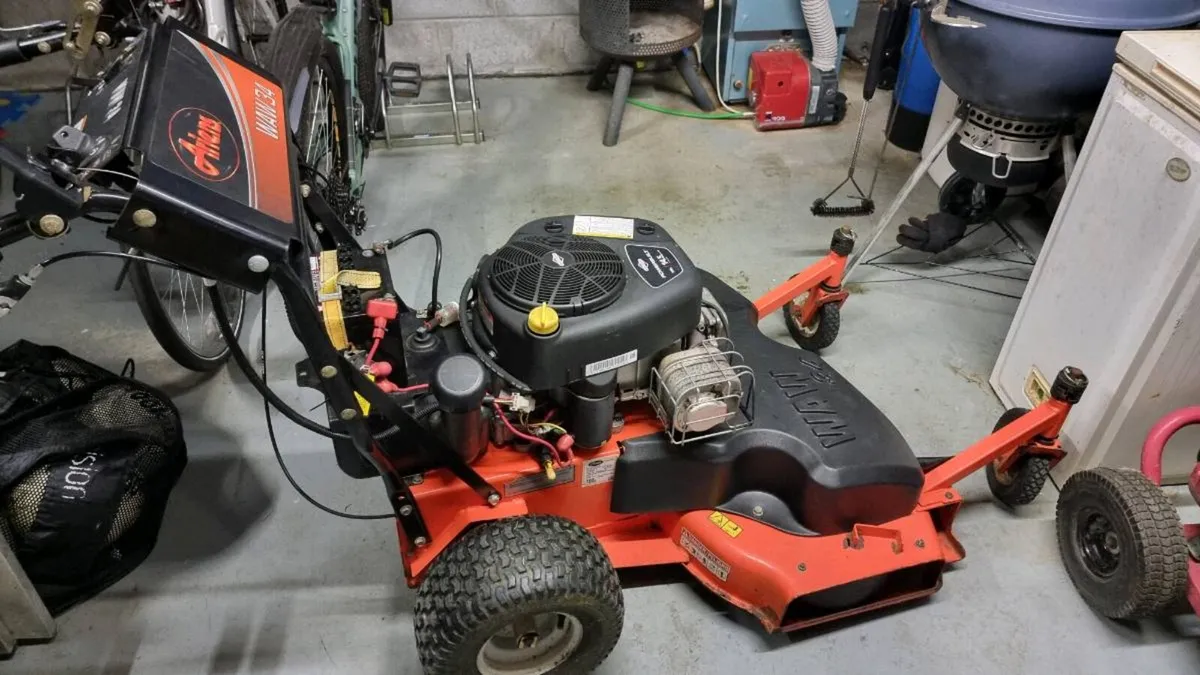 Ariens WAW 34 Zero Turn Lawnmower - Image 4