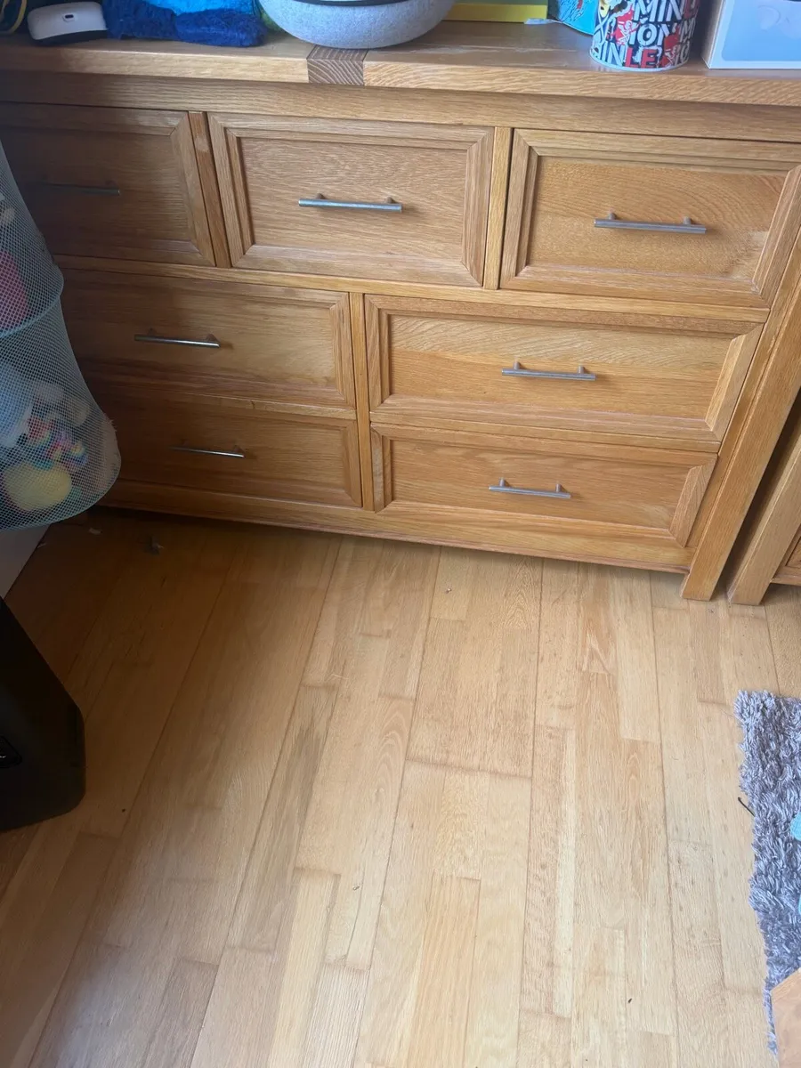 Chest of Drawers