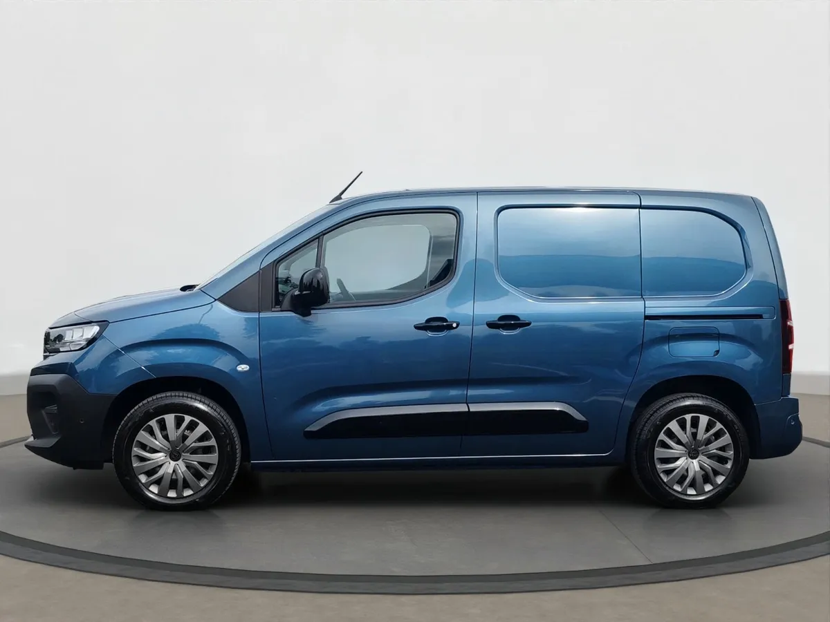Peugeot Partner Premium 1000kg - Image 2