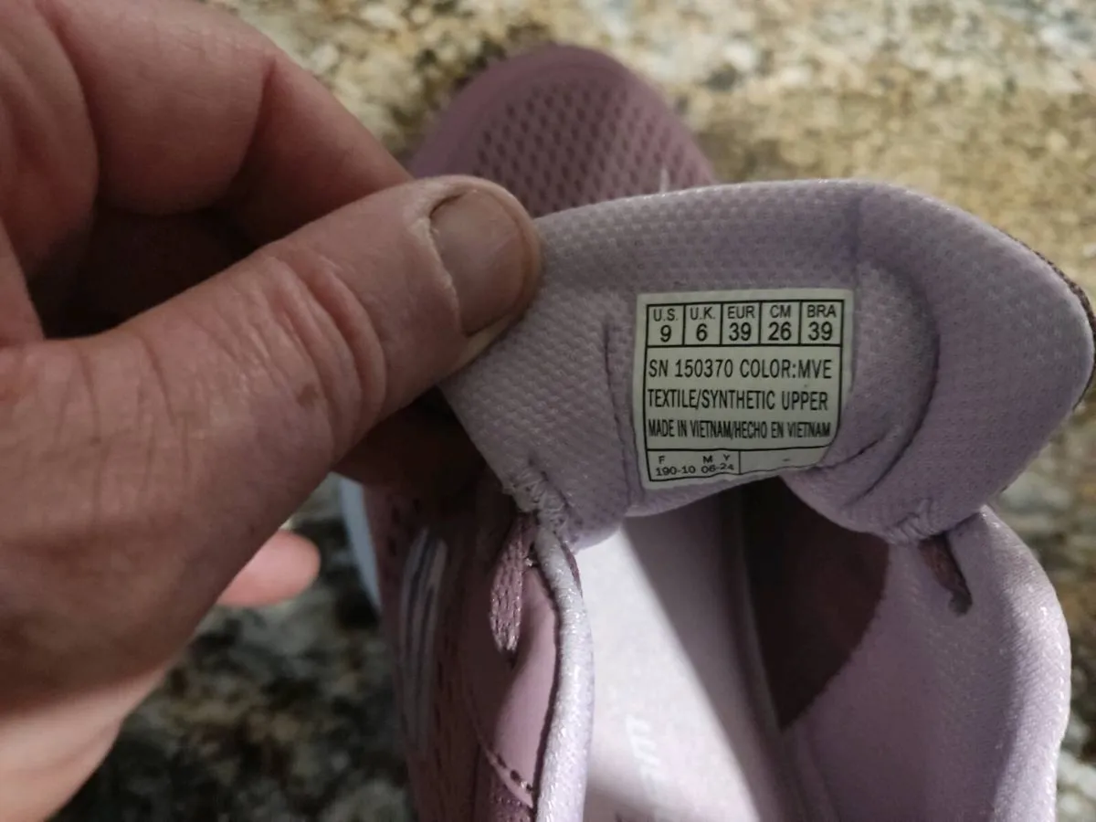 Sketchers Ladies 6UK BRAND NEW ! - Image 4