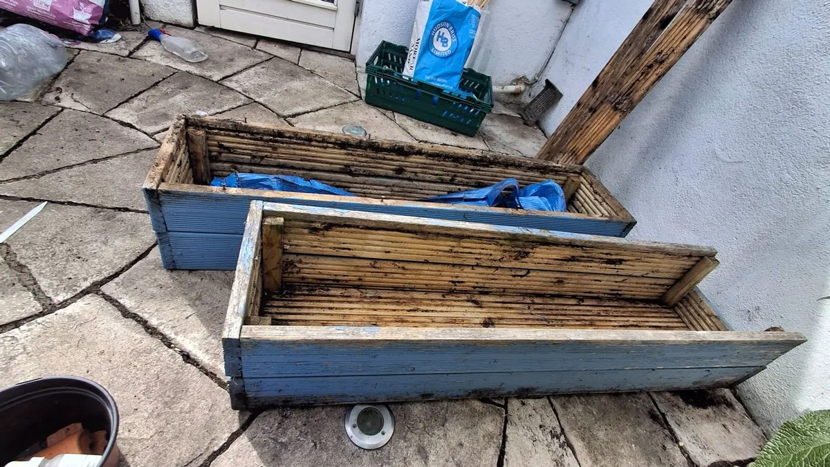 Free planters boxes - Image 2