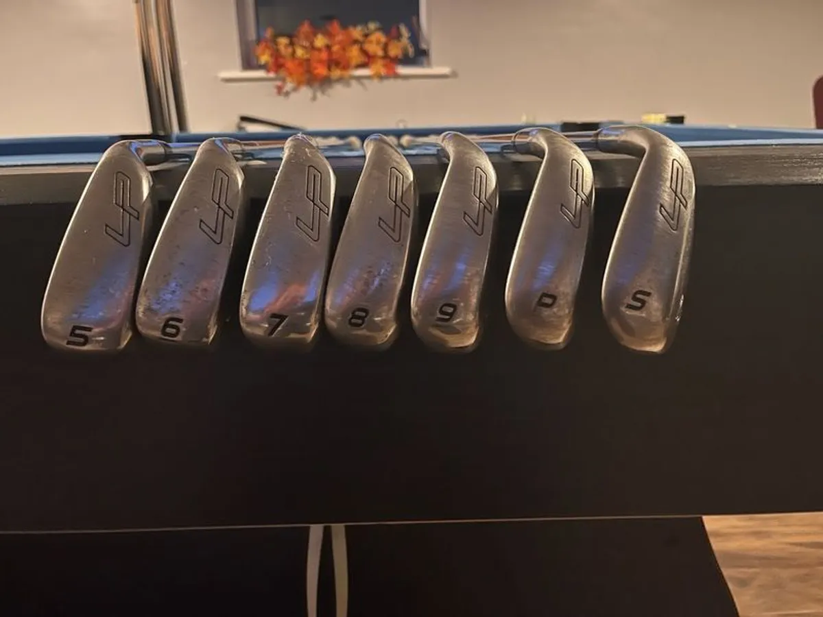 Wilson Launchpad 2 Hybrid Irons - Image 1