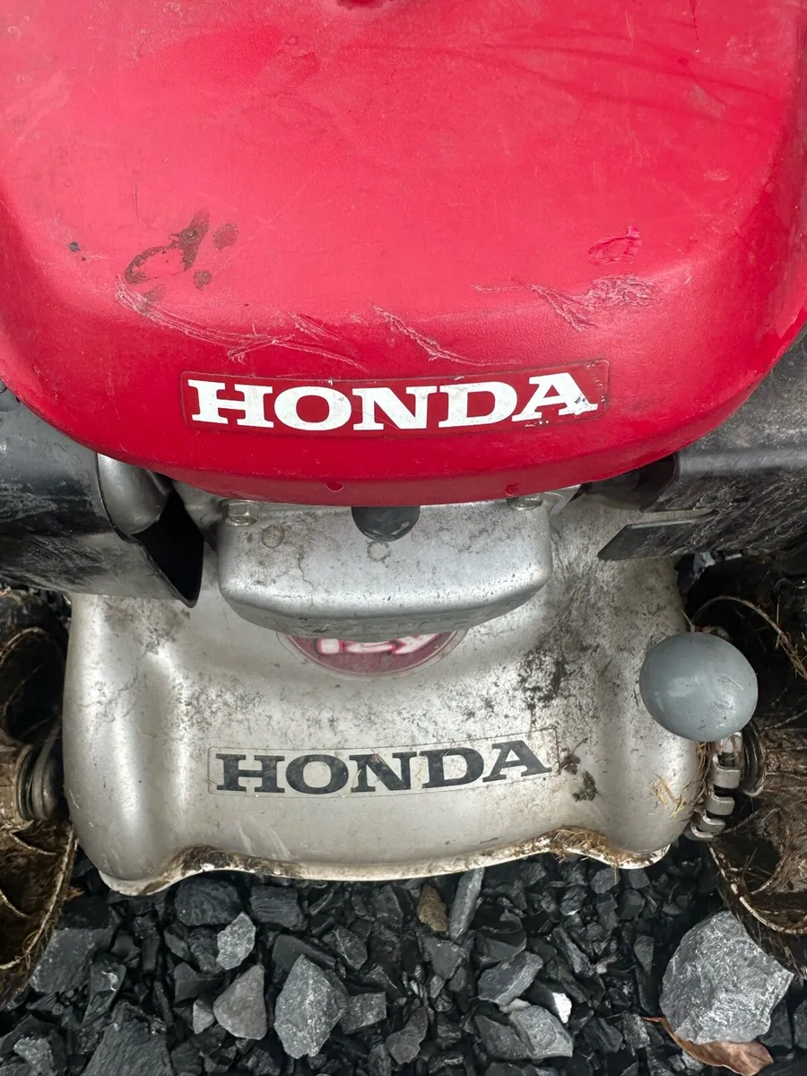 Honda lawnmore - Image 3