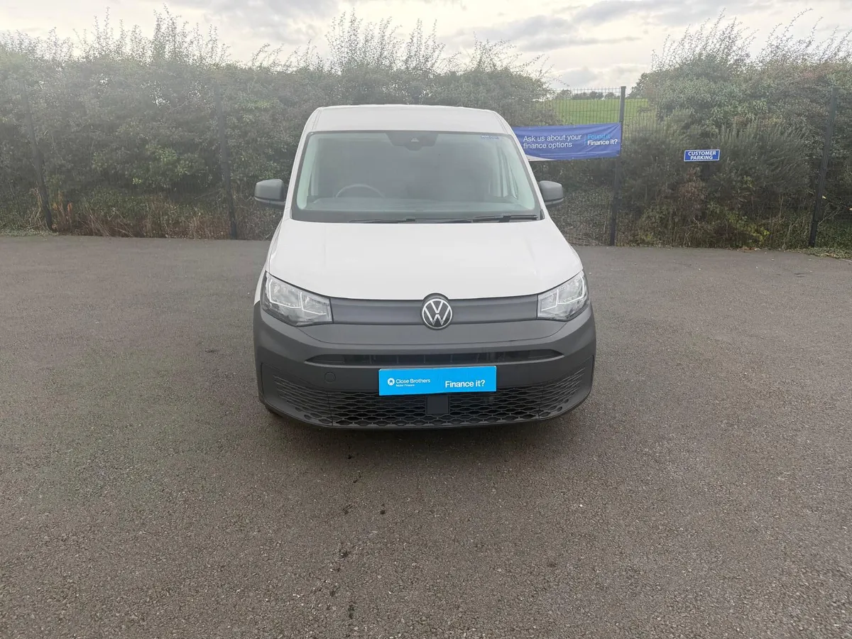 Volkswagen Caddy Maxi - N.I. REGISTERED. - Image 3