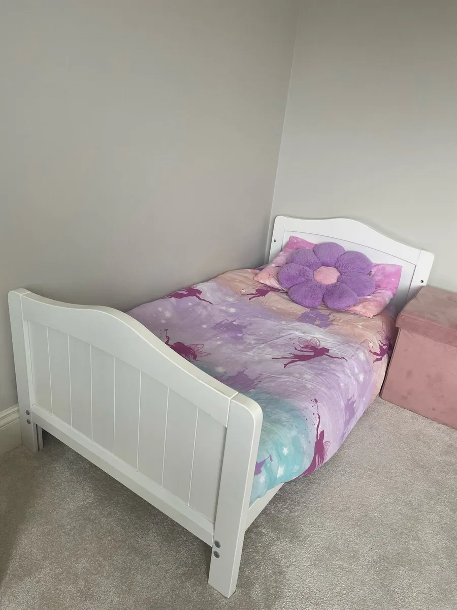 Nested Sorrento Wooden Cot Bed White - Image 1