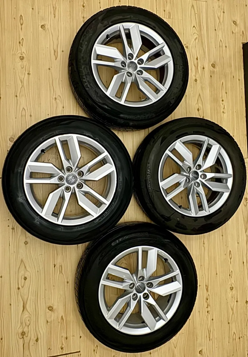 Genuine Audi Q5 18" Alloy Wheels & Tyres - Image 4