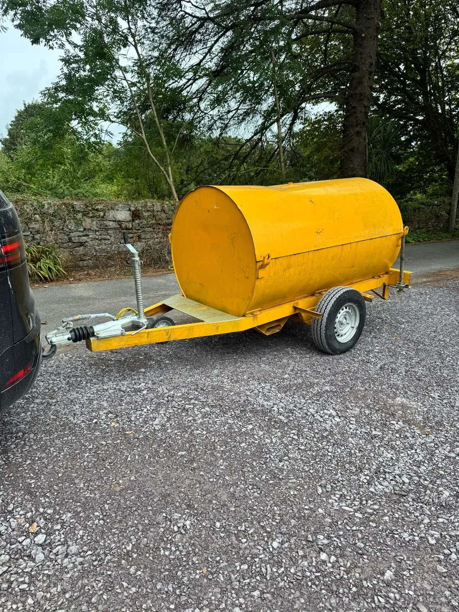 950 Litre Diesel Fuel Bowser - Image 1