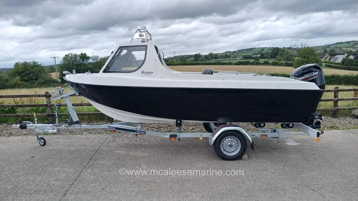 Endeavour 500 Fast Fisher - Image 1