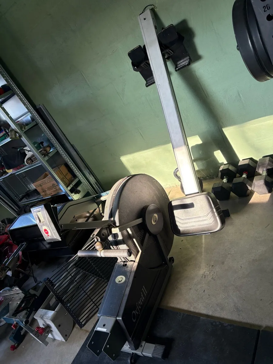 Rowing machine - Image 2