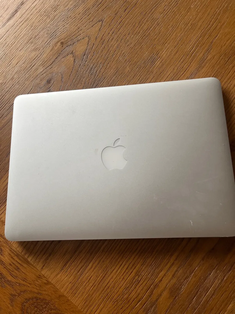 Laptop - Image 1
