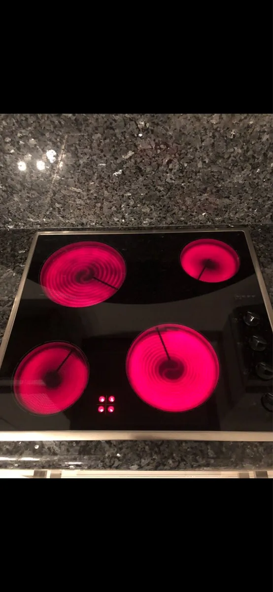 Neff Ceramic Electric Hob - Image 1