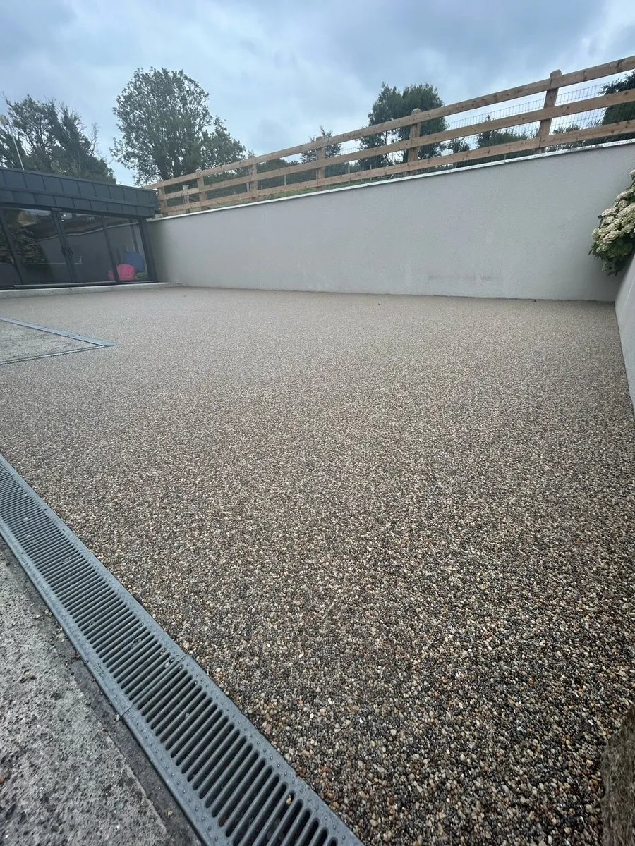 Tarmac and Resin Bound Surfacing - Image 3