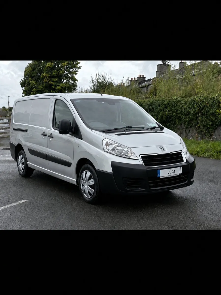 ABSOLUTELY IMMACULATE  2016 2 LITRE 6 SPEED