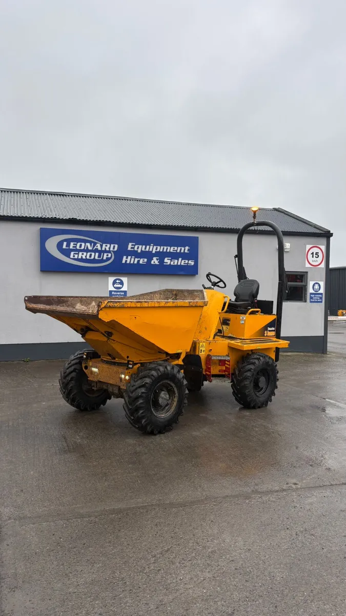 Thwaites 3 Ton Swivel - Image 1