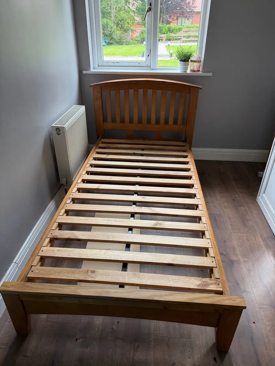Single Bed and Wardrobe - Image 3