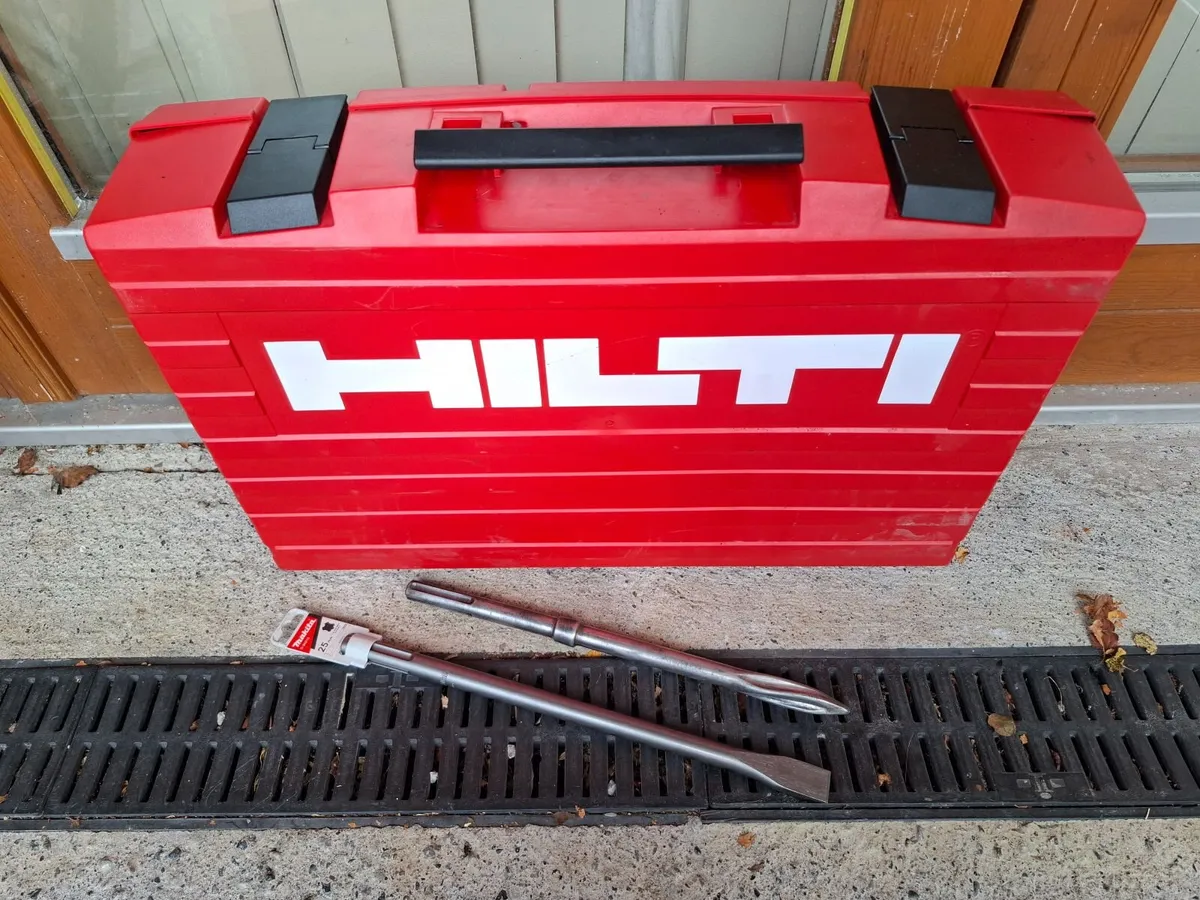 Hilti te76  Drill/breaker warranty 6-months/ - Image 3