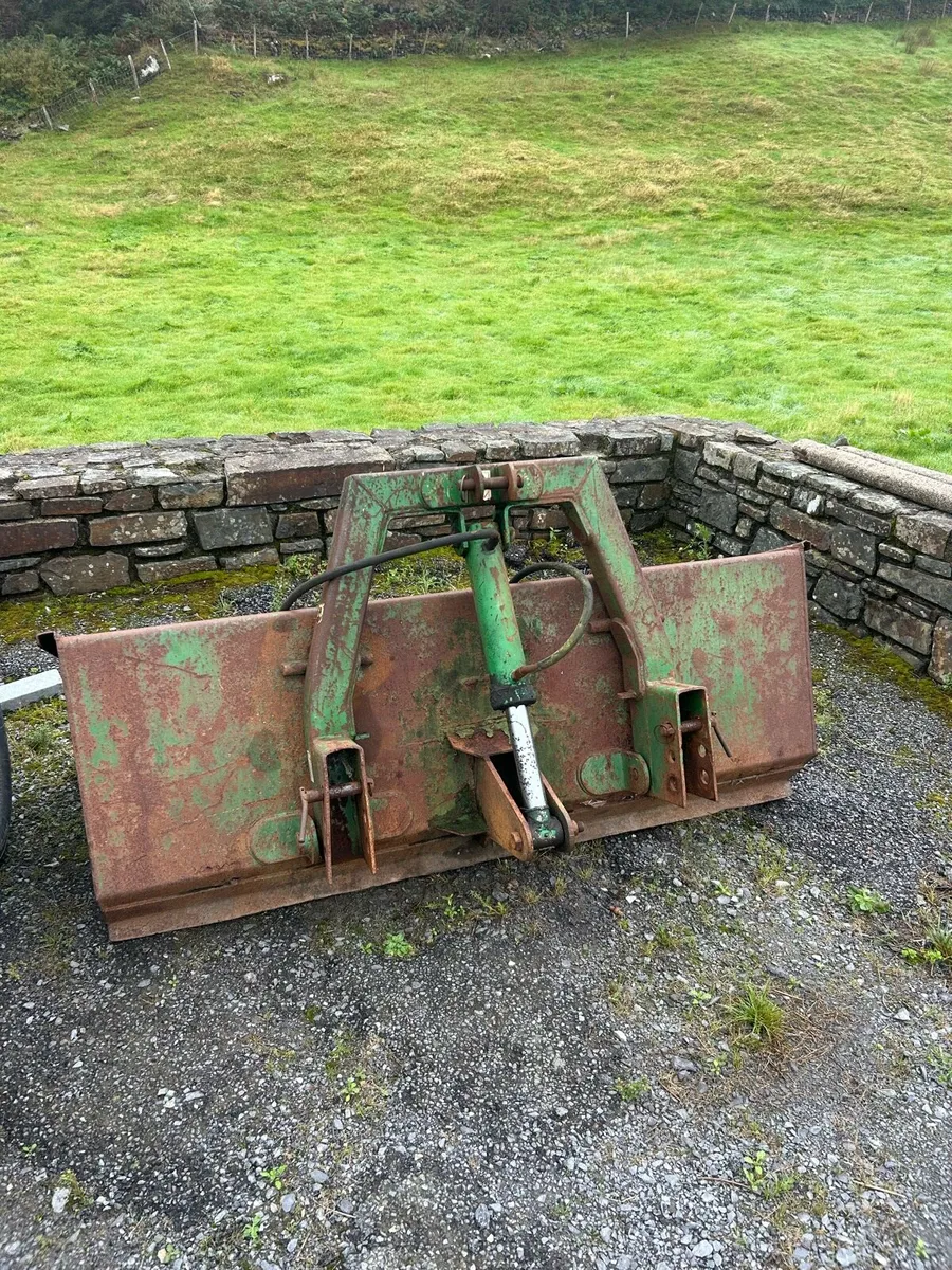 Power box - Image 2