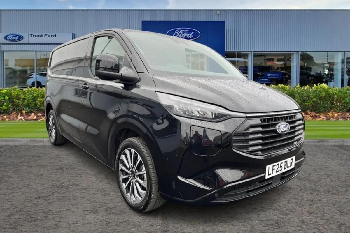 Ford Transit Custom 320 L1 PETROL FWD 2.5 PHEV 232 - Image 1