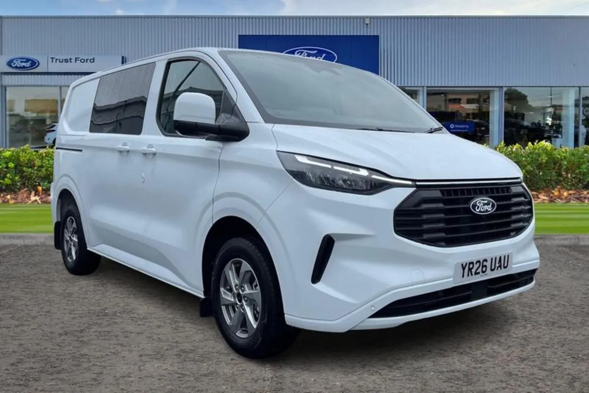 Ford Transit Custom 320 Limited L1 SWB FWD 2.0 Eco - Image 1
