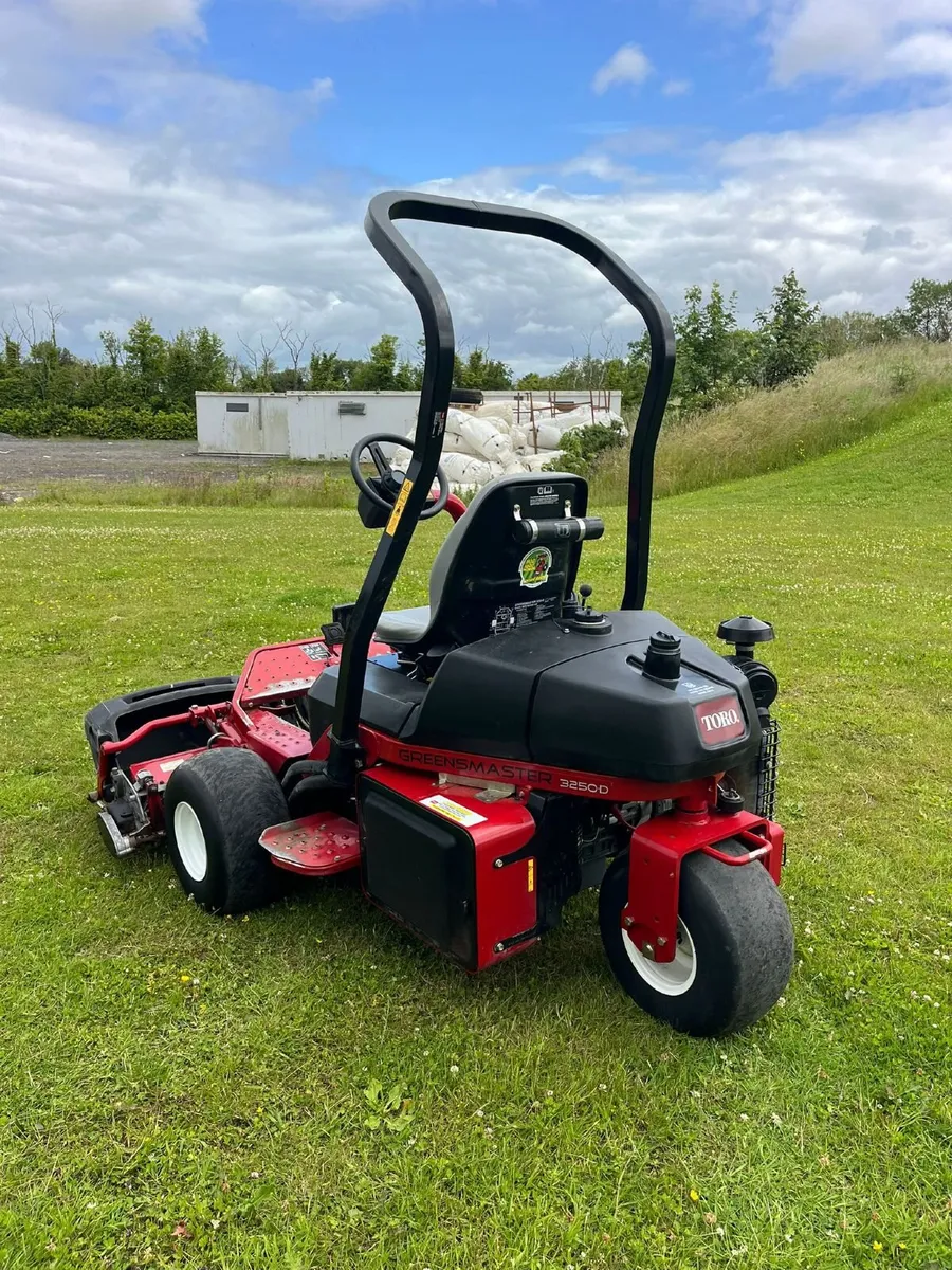 Toro 3250 Greensmaster - Image 4