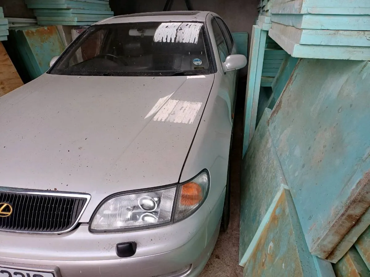 1995 Lexus GS 300 - Image 2