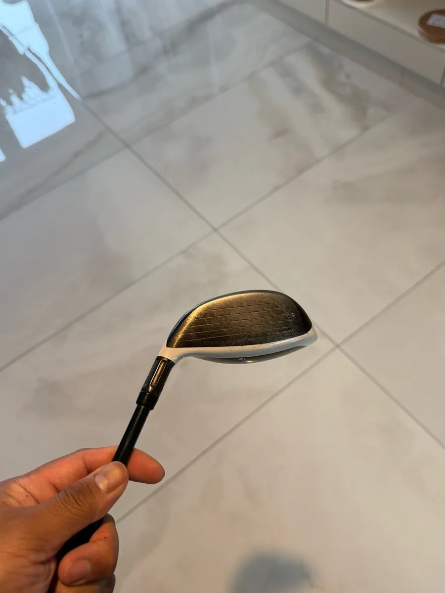 TaylorMade SIM2 Max 3 Wood - Image 2