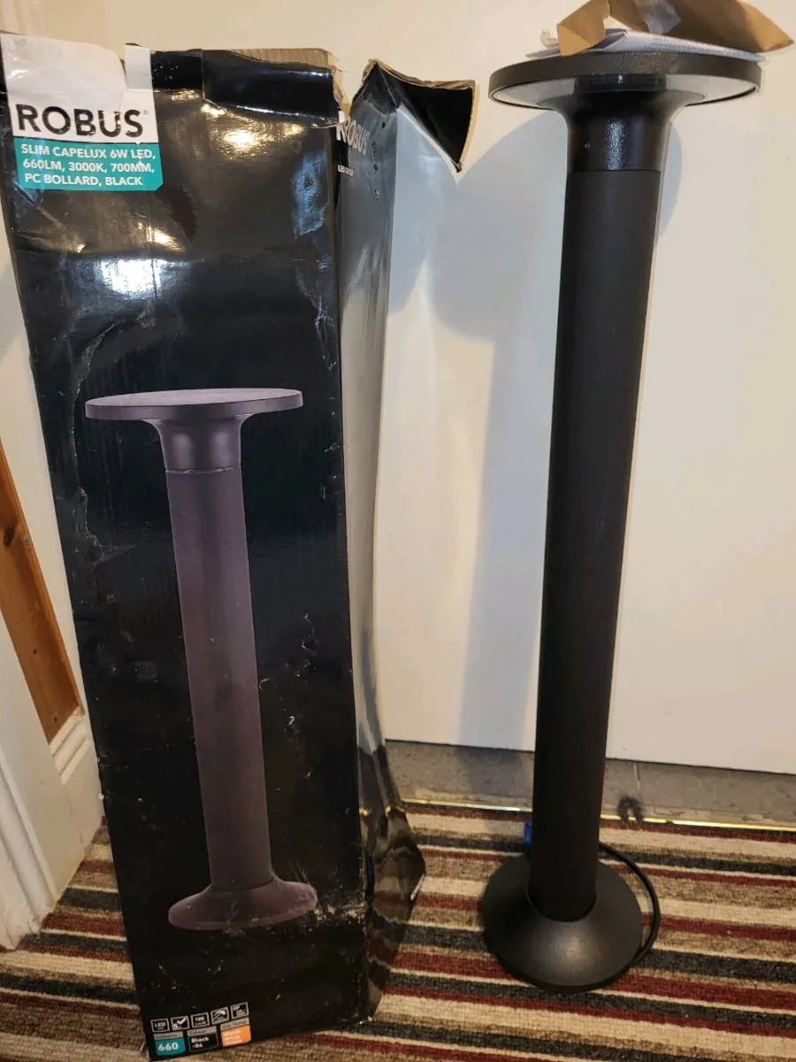 Robus 6W LED Bollard (New) - Image 1