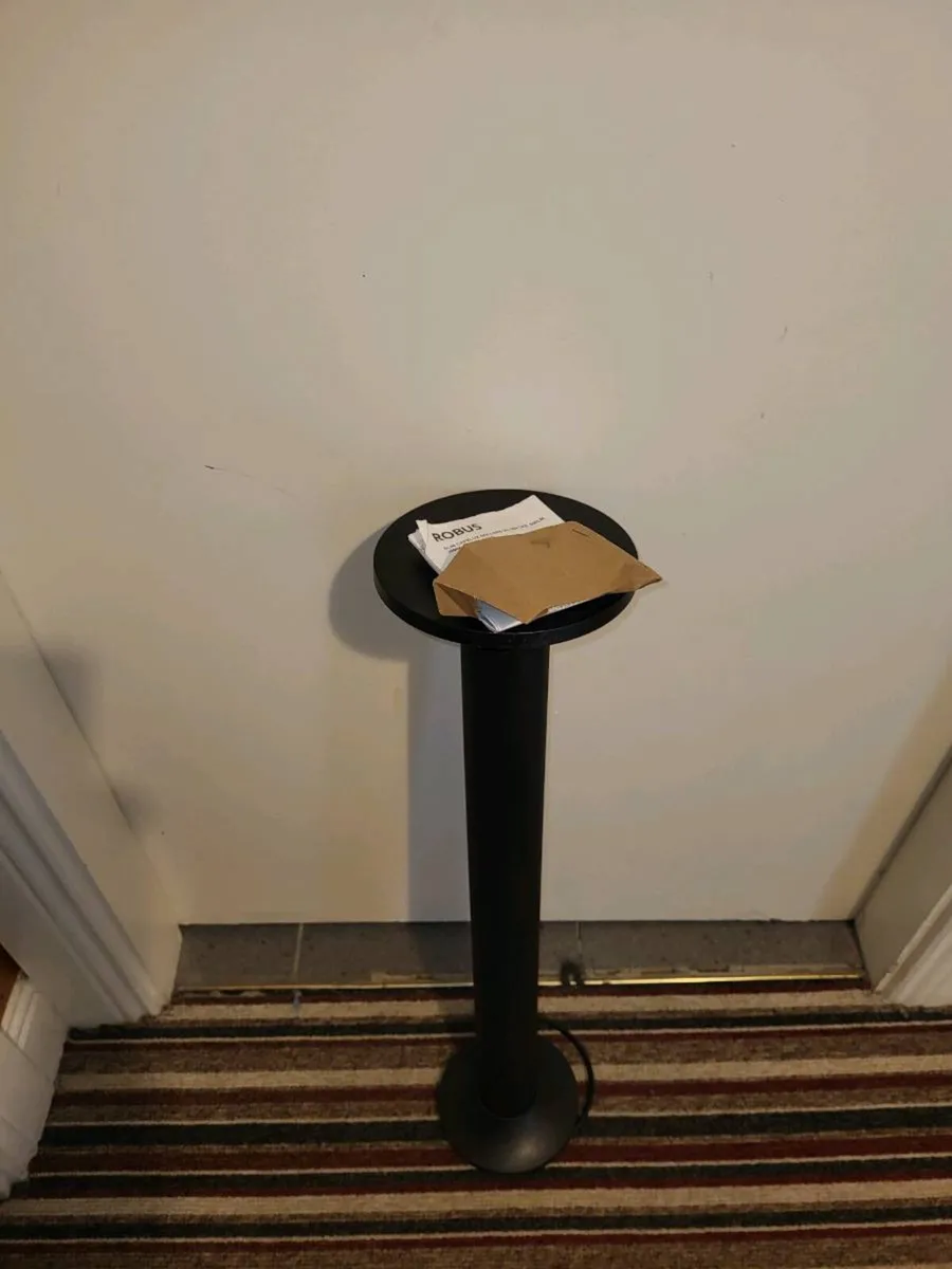 Robus 6W LED Bollard (New) - Image 3