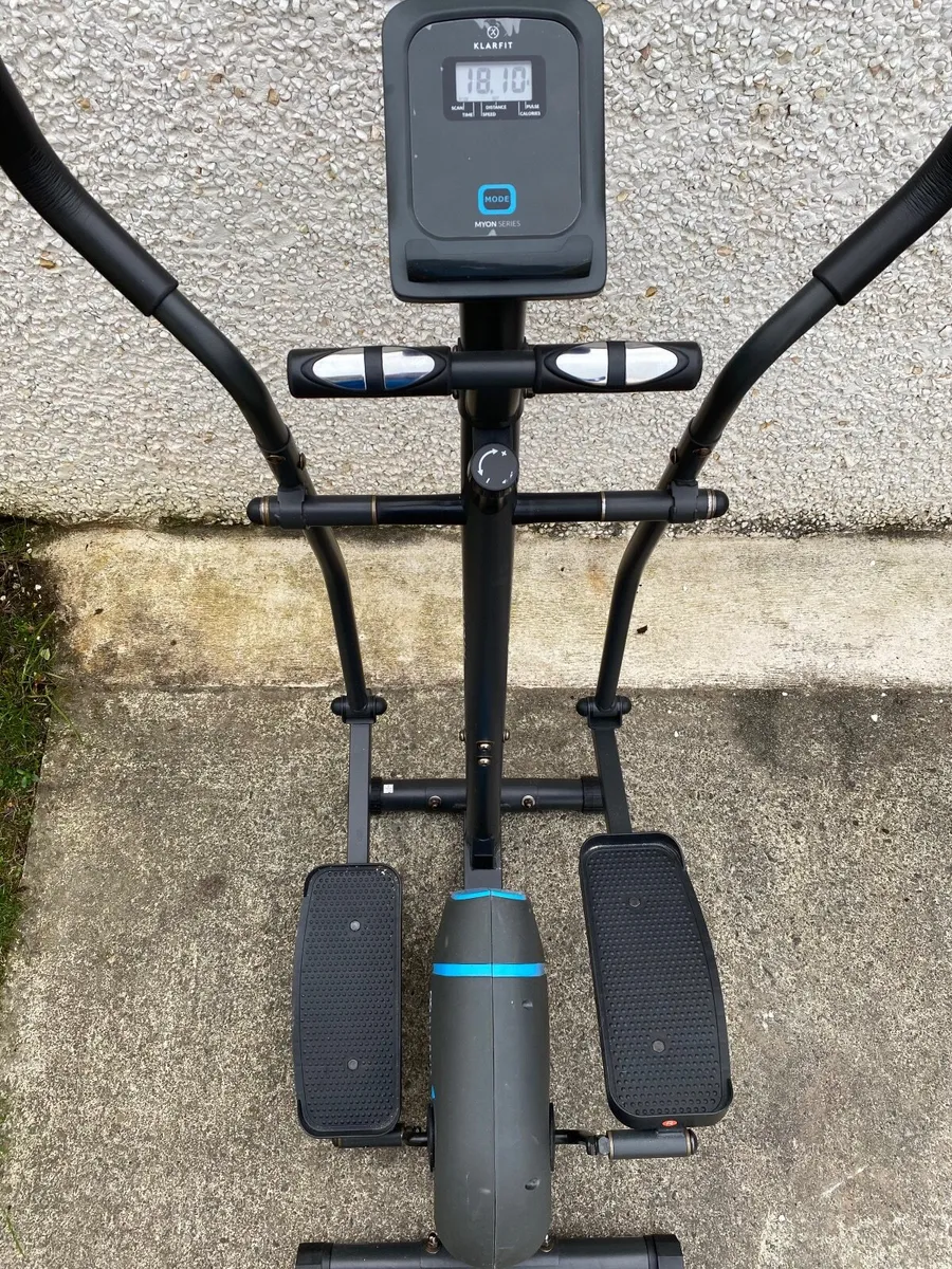 Cross Trainer - Image 2