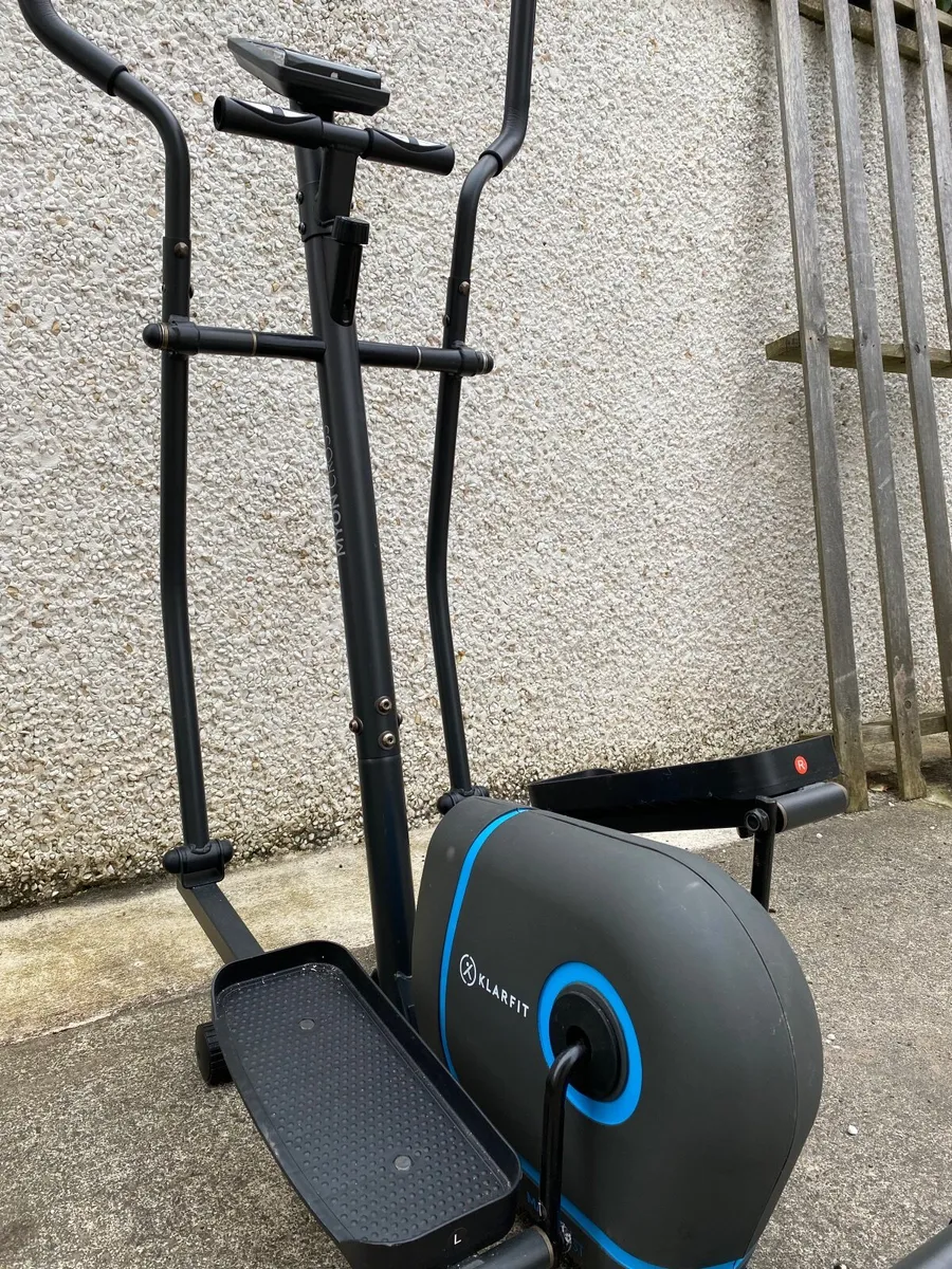 Cross Trainer - Image 3