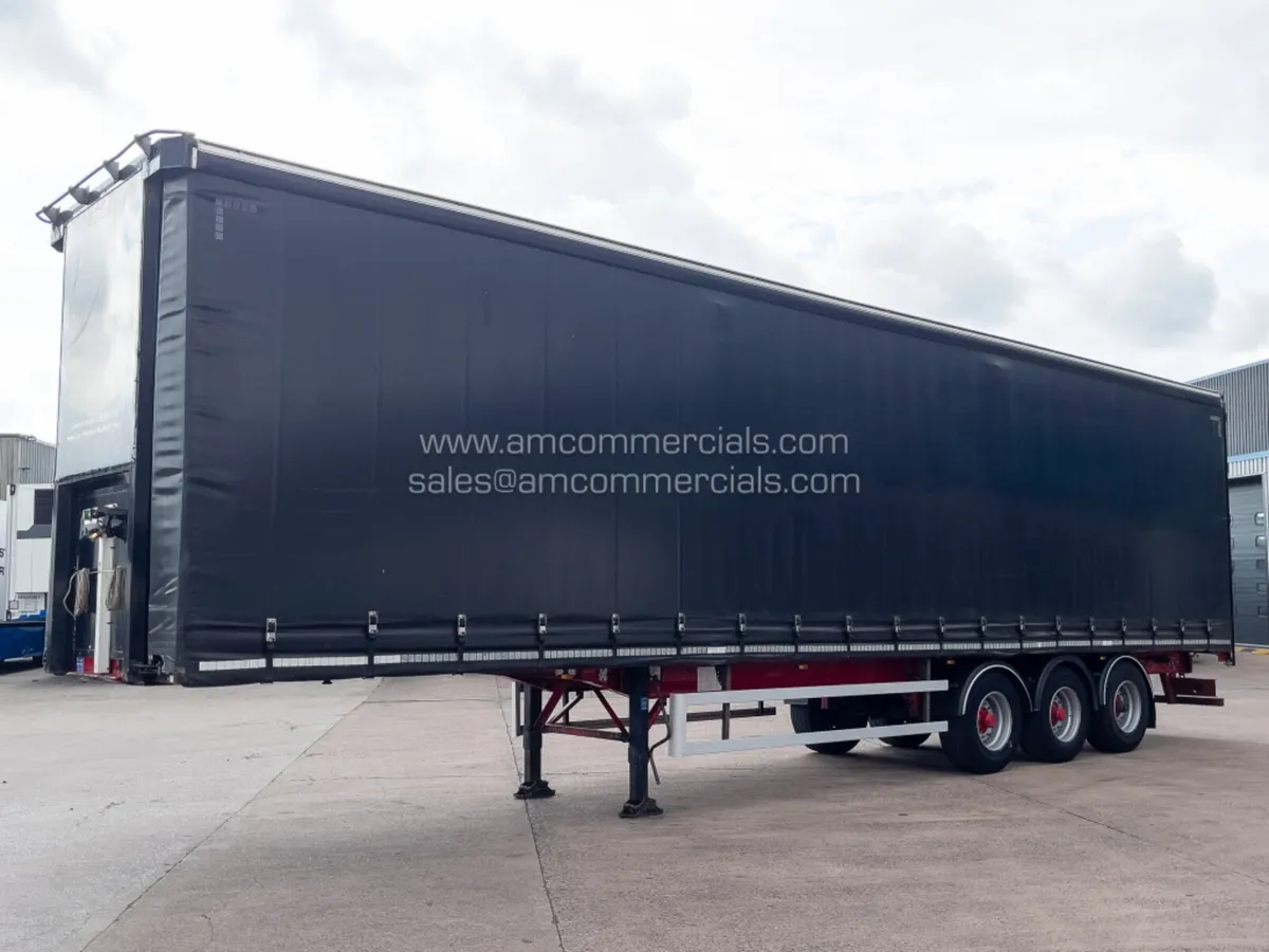 2017 SDC CURTAIN SIDE TRAILER - Image 3