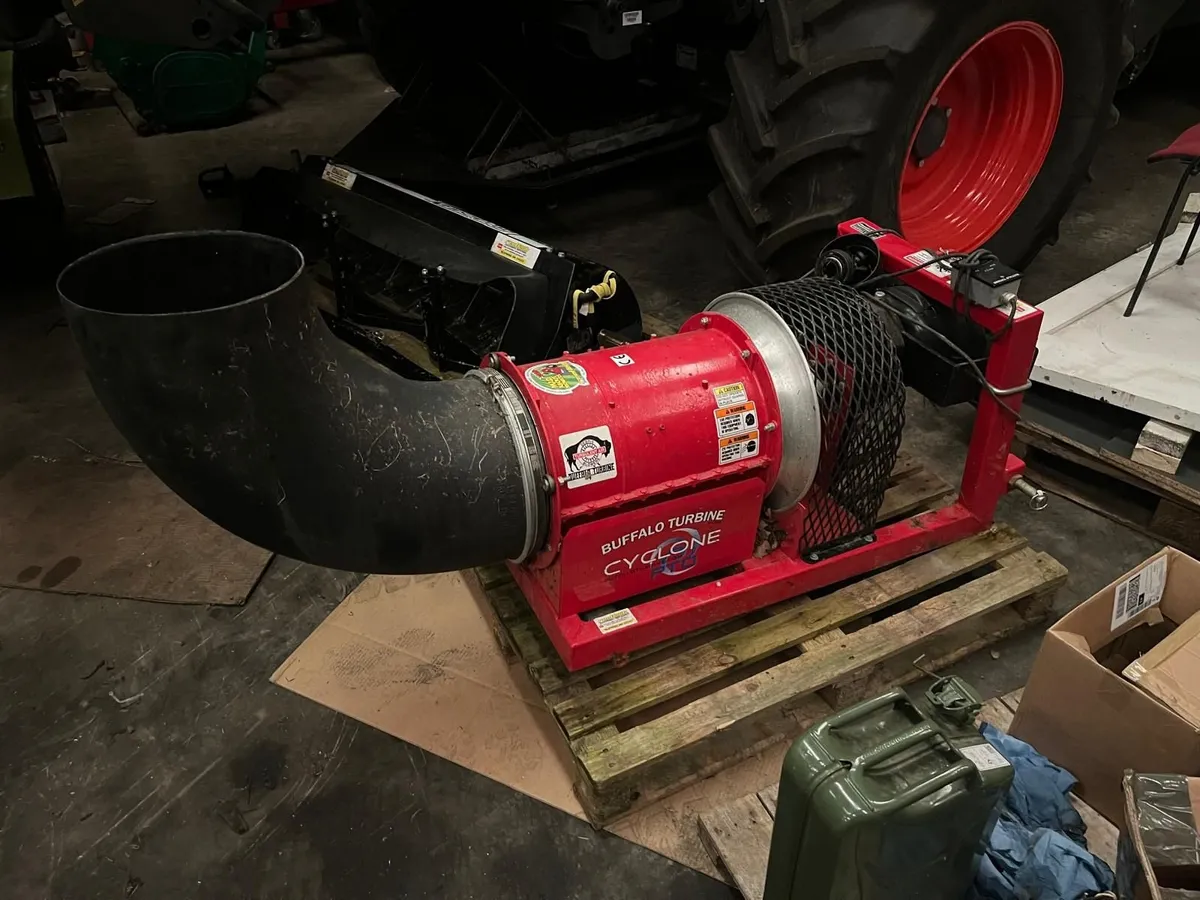 Buffalo PTO blower - Image 3