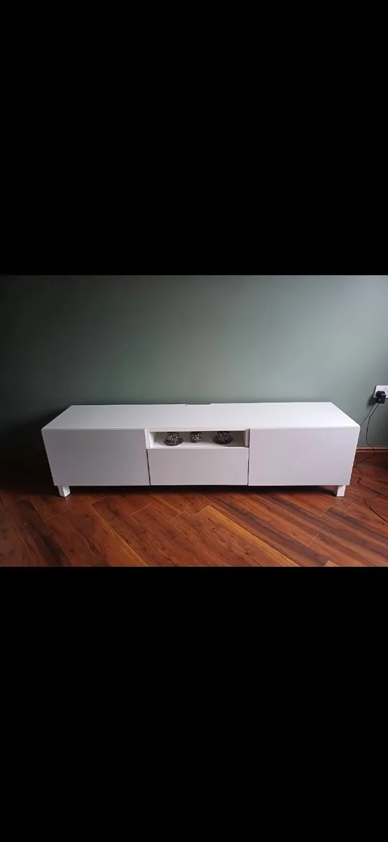 TV Unit