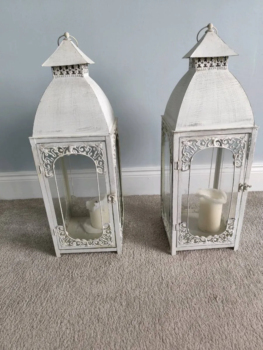 2 lanterns - Image 1